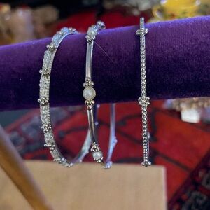 Lovely set of 3 bangle bracelets